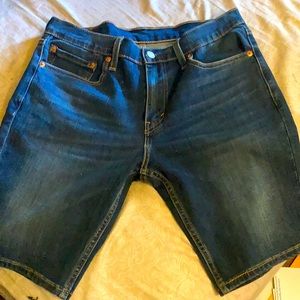 Levi Jean shorts 511